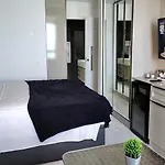 Golden suíte Frente Mar 1152